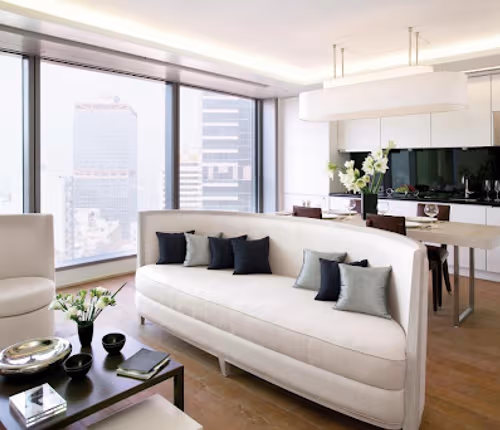 Queens Road Apartments, Central