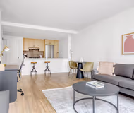 Cliff Street Apartment