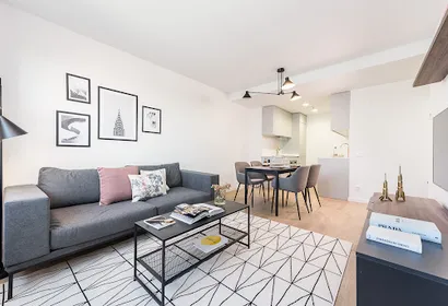 Valdebebas serviced apartment