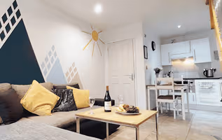 The Mews Hinton Road Apartments