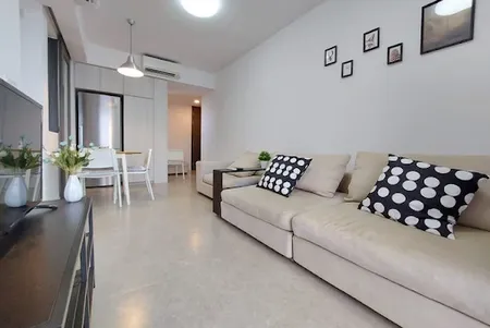 Clementi Avenue Serviced Apartments