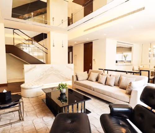 Elegant 5 Bedroom Villa