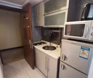 West Yan'an Rd Deluxe Suite