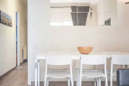 Consell de Cent Serviced Apartment