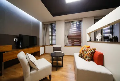 Sports Town - Gil St Serviced Apartment