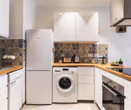 Cours Lafayette Serviced Apartment