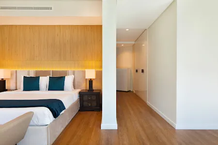 Grandiose 4 Bedroom Bay Central Villa Overlooking Dubai Harbor