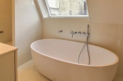 A SIGNAURE LUXURY ON CHAMPS DE MARS ALMA MARCEAU