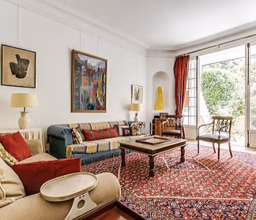 Living area at Rue Scheffer Serviced Apartment, Champs Elysees