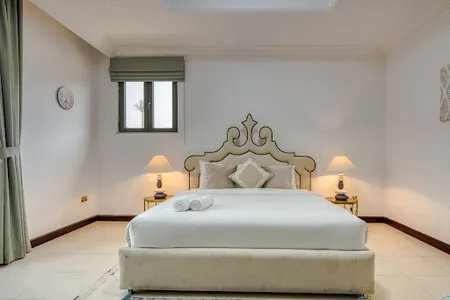 Bedroom at Frond M Serviced Apartments