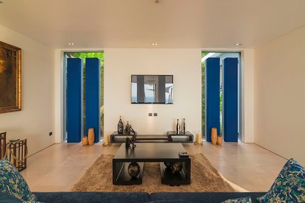 A Sophisticated Luxury Villa in Phuket