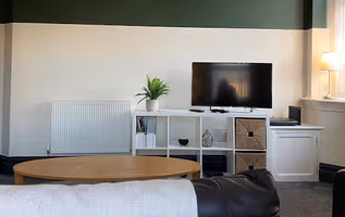 Wilson Street seventy six