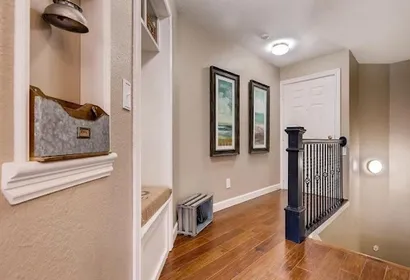 Yosemite Apartment