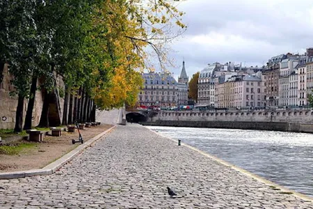 EXCLUSIVE 130SQM SAINT GERMAIN LUXURY - A FEW STEPS FROM THE SEINE