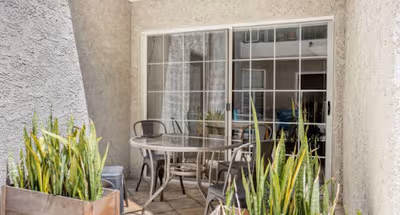 W Olympic Blvd Serviced Apartments