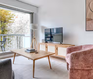 A very modern home on Rue d'Assas ST GERMAIN