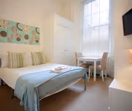 Studios near Kensington Gardens in Paddington