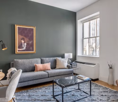 Wall Street ( 2 Bedroom & 2 Bathroom )