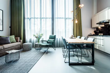 Bright living area at Zeeburgerpad Dockland Serviced Apartment, Oosterparkbuurt