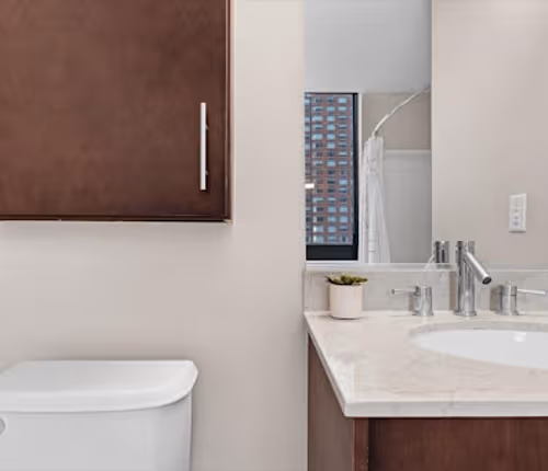 Washington Blvd street Apartment