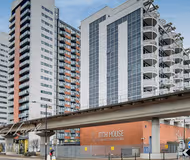 Stratford 4-bedroom apartment