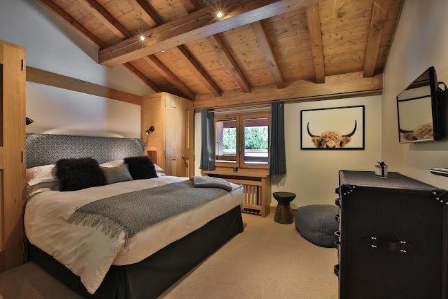 An Elevated Chalet With Serene Views of the Mont Blanc