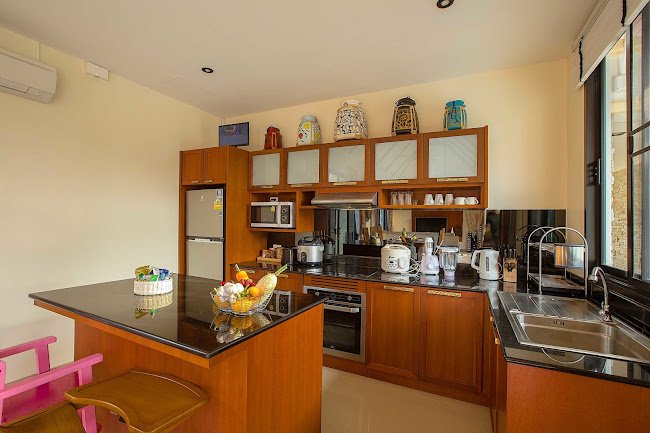 Charming Villa In Rawai Beach