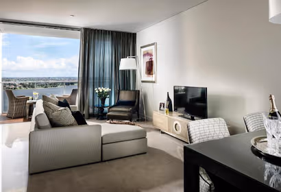 Adelaide Street Apartments-II