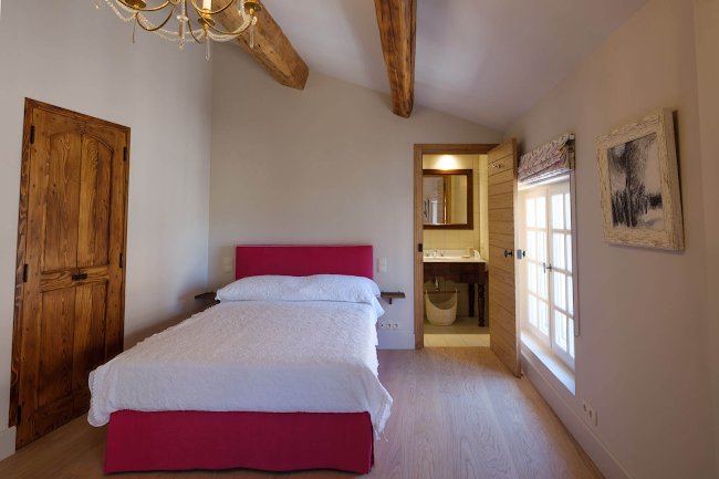 A Magical and Excessive St Remy Villa