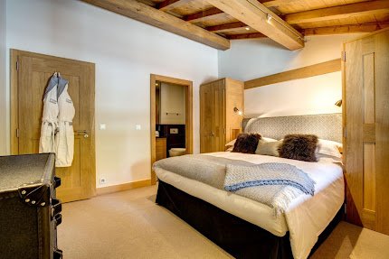 An Elevated Chalet With Serene Views of the Mont Blanc