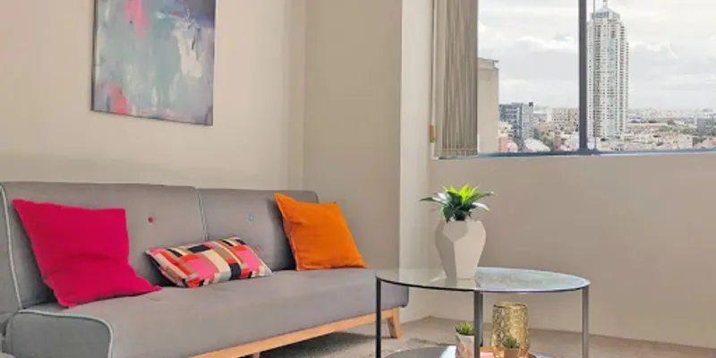 Liverpool Street Serviced Apartment
