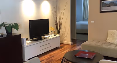 Bridge Street Apartment