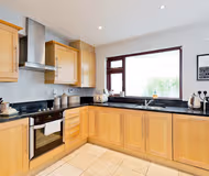 Fully equipped kitchen at Abbey Street