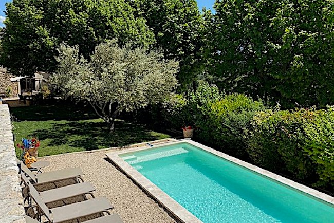 A Private Villa in the Picturesque Village of Joucas