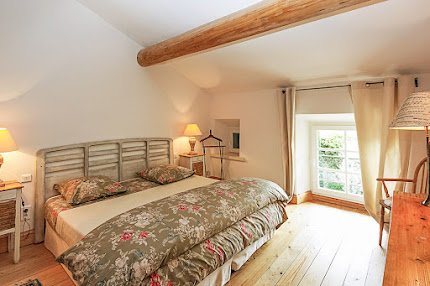 Quintessential Provencal Villa in the Hamlet of Maubec