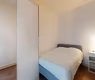 A STONES THROW FROM PLACE DES TERNES & PLACE D'ETOILE