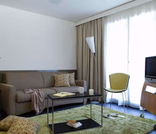 Living room at Bordeaux Gambetta