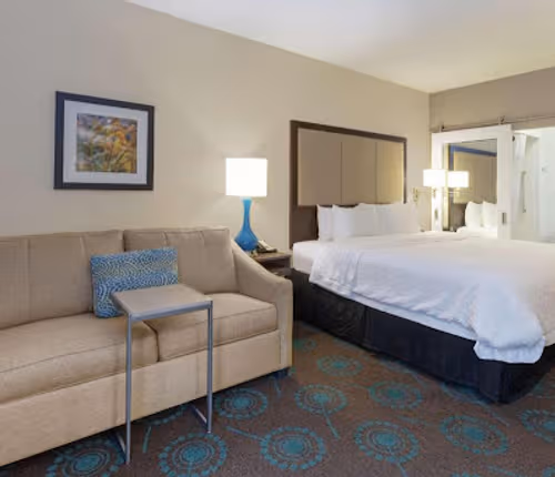 Bloomington Serviced Apartment