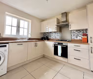 Homely 3 bedroomed House in Bicester