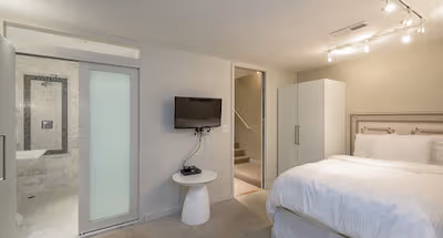 1936 15th Street NW Unit 1