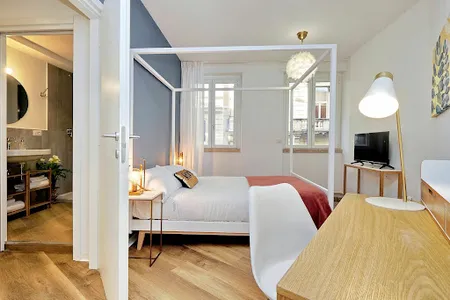 Flavia Apartments