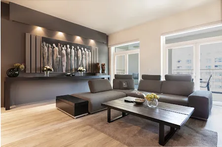 Luxurious Shoreline Apartments