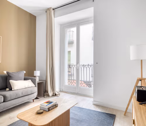 Huertas Servced Apartments