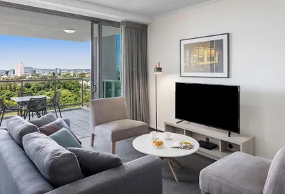 Oaks Brisbane Margaret Suites