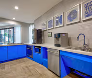 Grosvenor Blvd Apartment