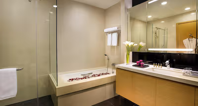 Bathroom at Somerset Grand Central Dalian