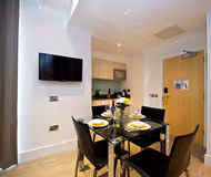 Full kitchen at Greenwich High Road v1