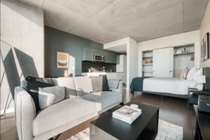 W Division Street Apartment