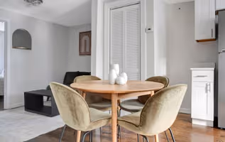 E St Serviced Apartment