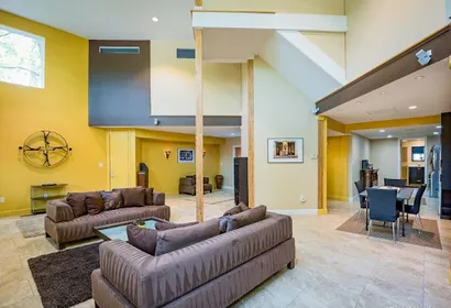 1621 N Colonial Terrace Apartment